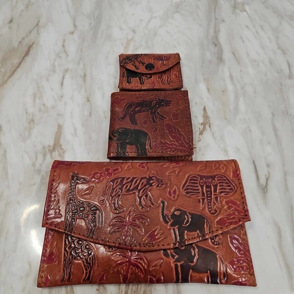 Hand-Tooled Animal Motif Leather Wallet - Brown Elephants Tigers